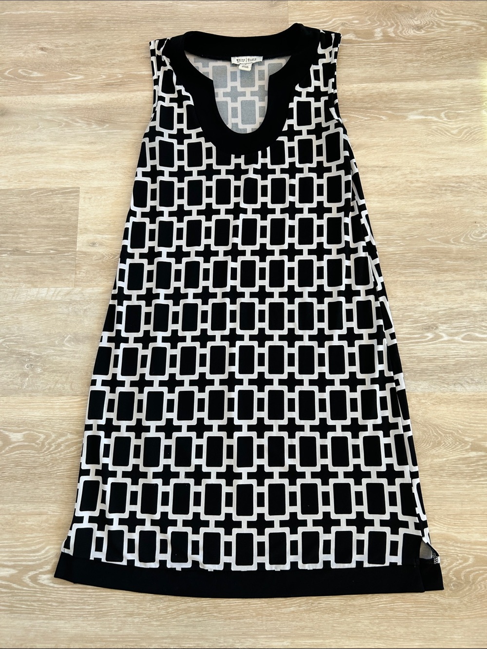 White House Black Market Black & White Geometric Midi Dress